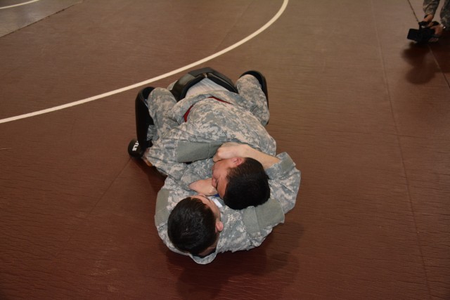 'Finishing the Fight', 210th FA Bde. Combatives Team dominates 2nd Inf. Div. tournament