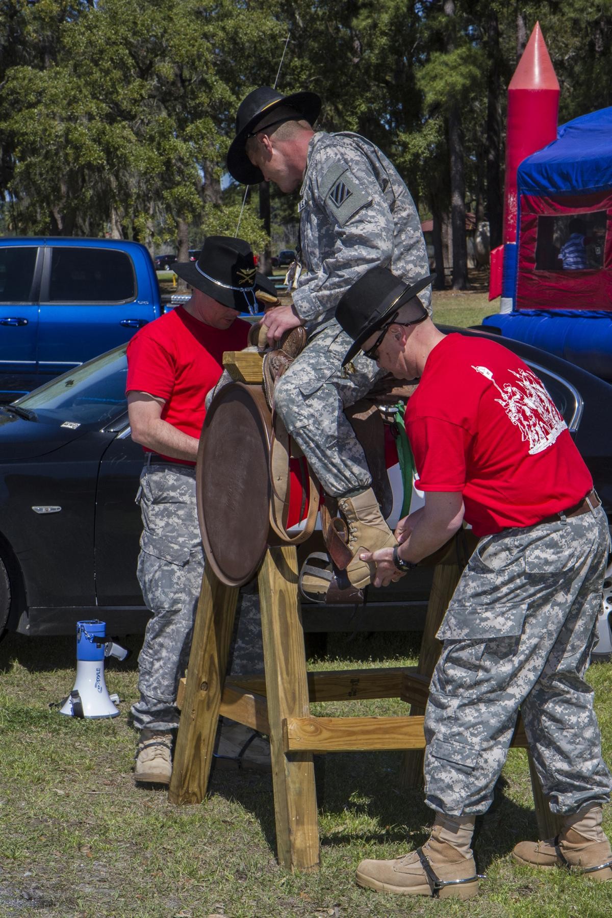 Lighthorse Soldiers Build Unit Cohesion On Spur Ride | Article | The ...