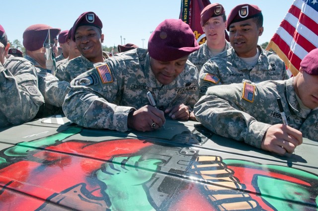 Hot rod restored in tribute of 1st Brigade Combat Team unit