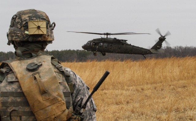 101st Airborne advances training with Army network