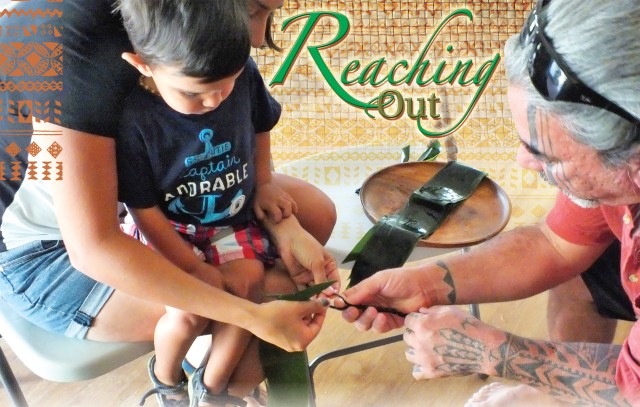 Ti leaf weaving