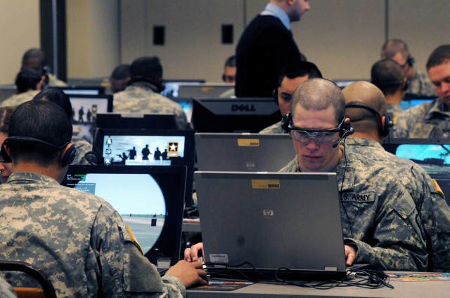 Army Reserve soldiers conduct Virtual Battlespace 2 simulation training