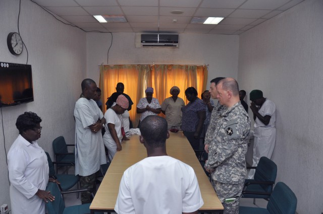 USARAF, Ghana Armed Forces share medical expertise