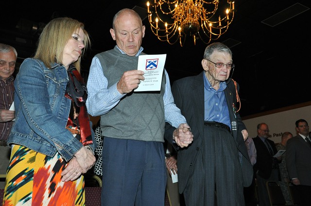 World War II veteran gets his medals