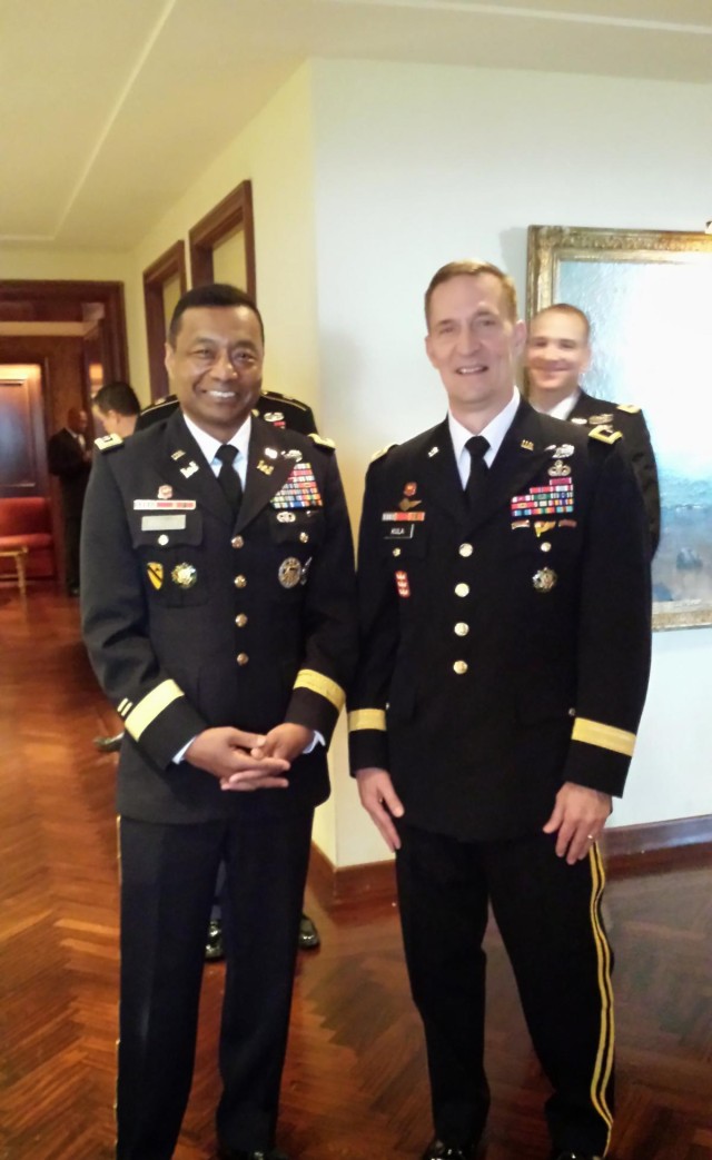 The US Army Corps of Engineers Southwestern Division holds Relinquishment of Command, retires general officer
