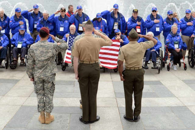 WWII veterans make emotional visit to their memorial