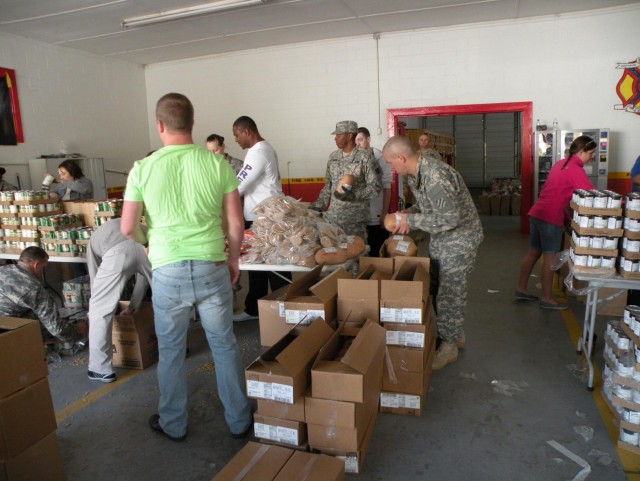 Can Do Soldiers deliver food to needy