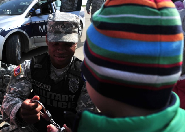 MK Airbase showcases capabilities during Different School Week