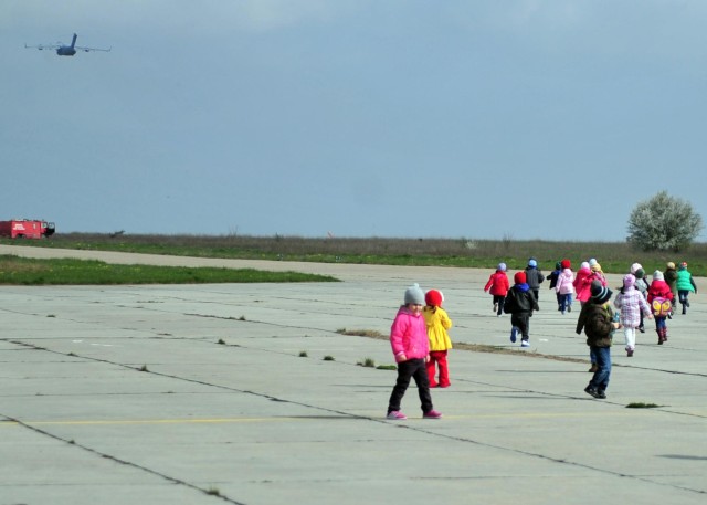 MK Airbase showcases capabilities during Different School Week