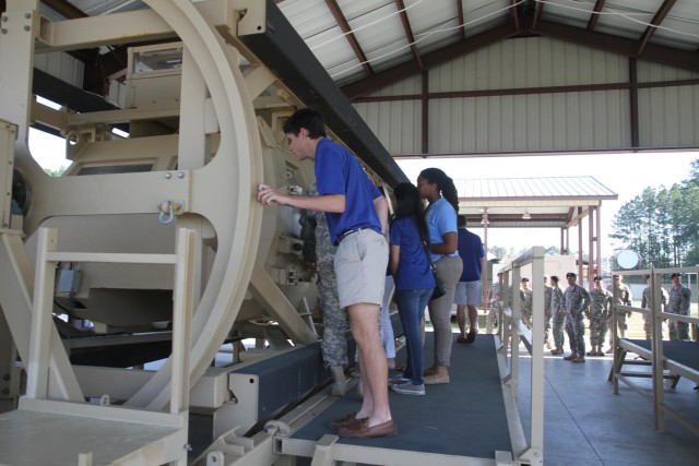 Cottonbalers teach high school students about Soldier life