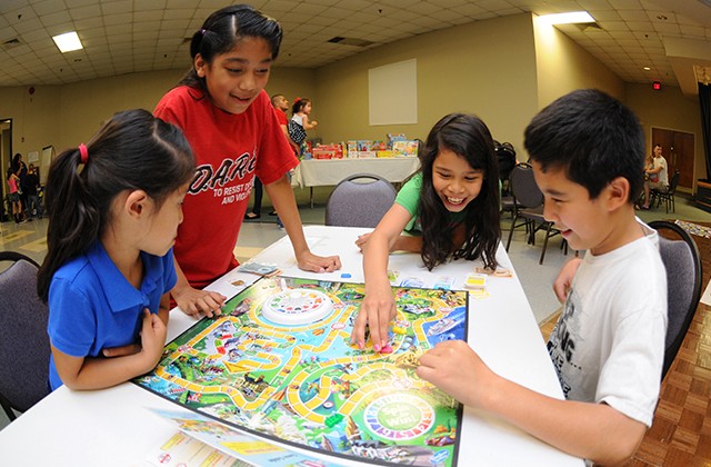 Game Night event places focus on Families, bonding