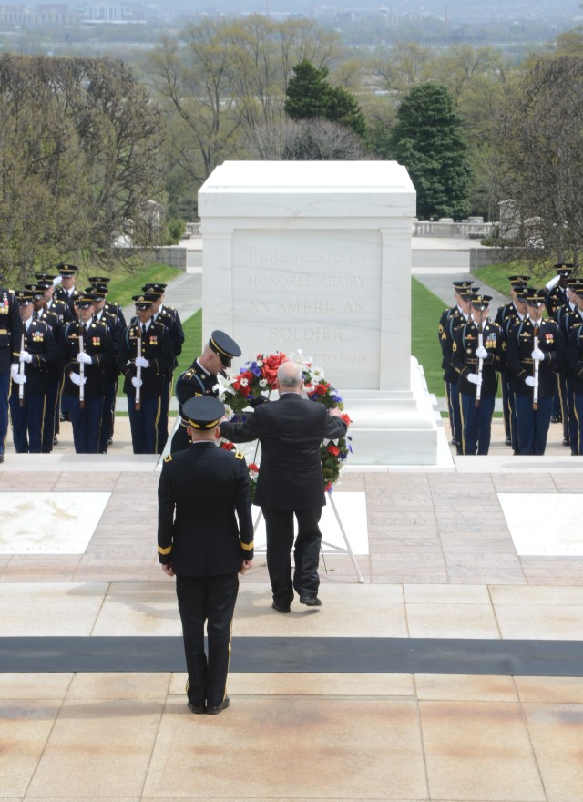 Senate Sergeant at Arms honors the fallen