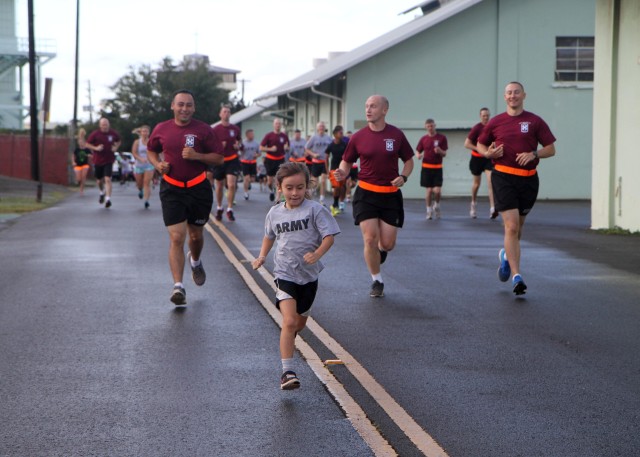 18th MEDCOM (DS) focuses on important topics during family fun run, walk