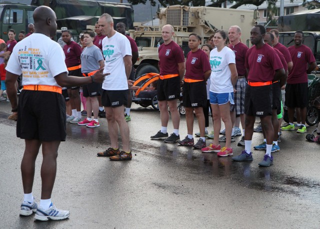18th MEDCOM (DS) focuses on important topics during family fun run, walk