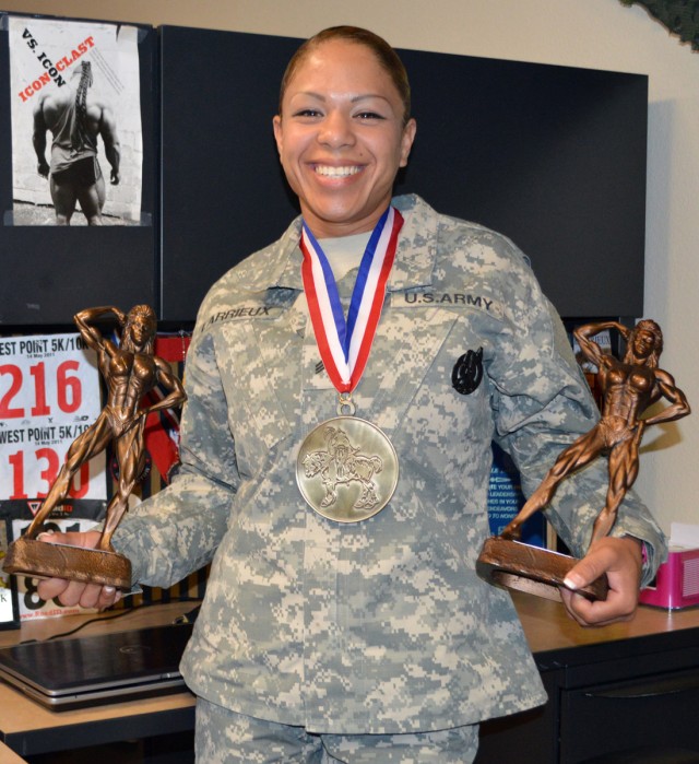 Recruiter chases bodybuilding dream, inspires future soldiers