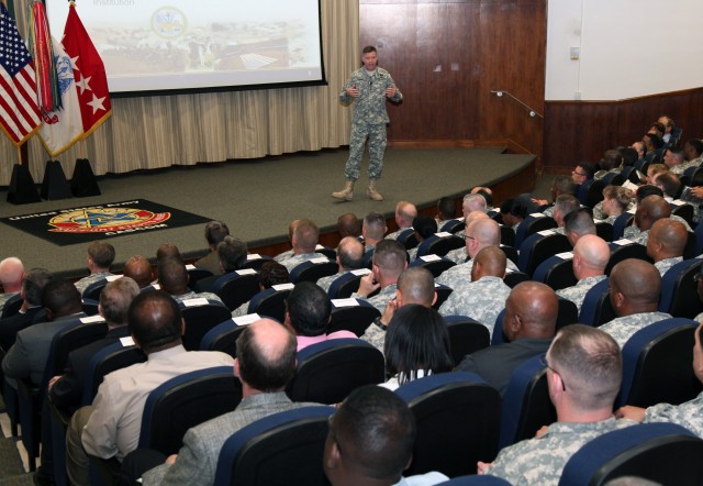 New TRADOC commander visits Home of Sustainment