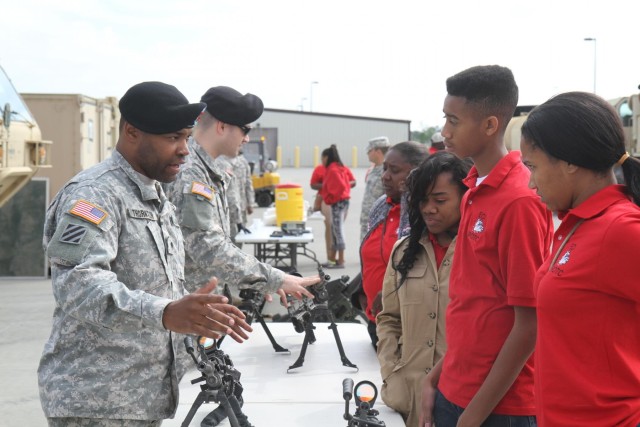 Maintenance Soldiers give Emanuel County Institute AJROTC cadets a look at Soldier life