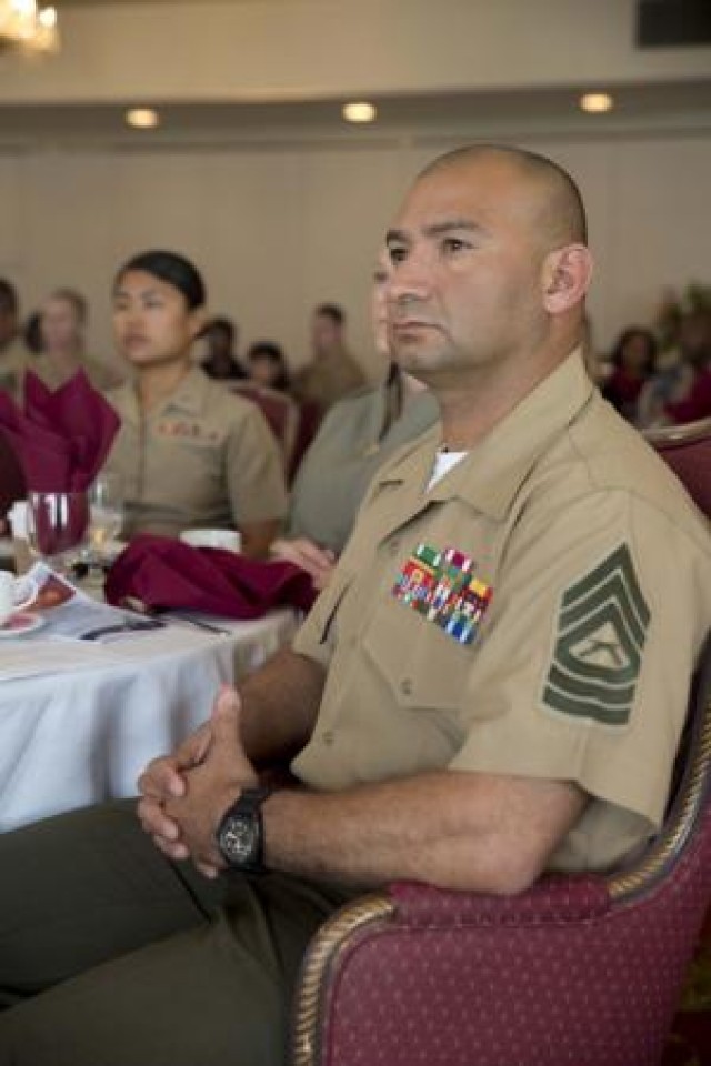 Marines discuss, build awareness of sexual assault [Image 1 of 6]