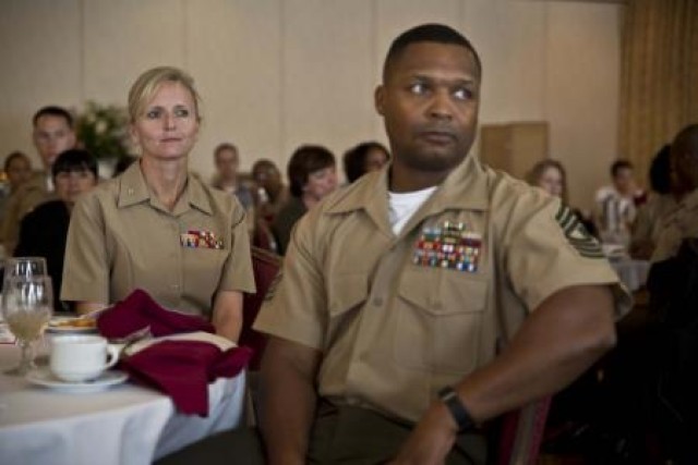 Marines discuss, build awareness of sexual assault [Image 2 of 6]
