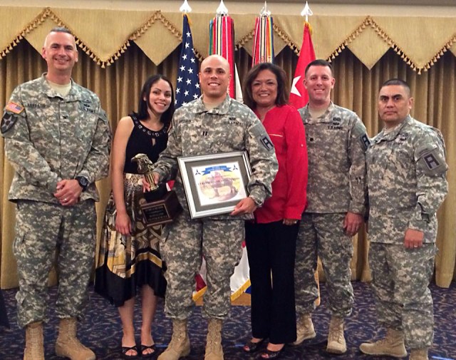 2013 First Army Division West Volunteer of the Year announced