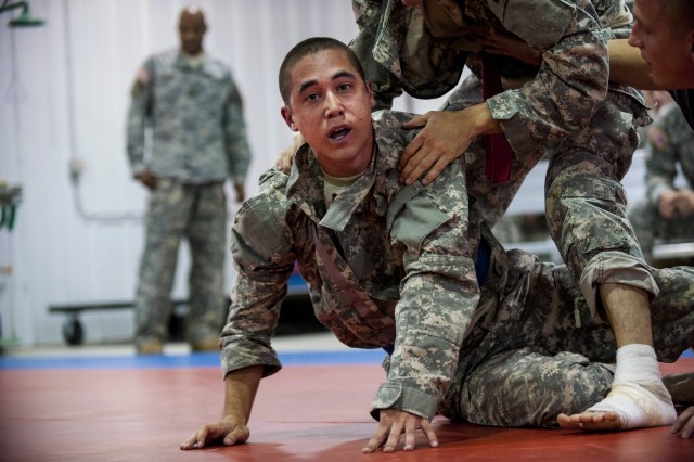 Best Warrior Soldiers battle during combatives tournament