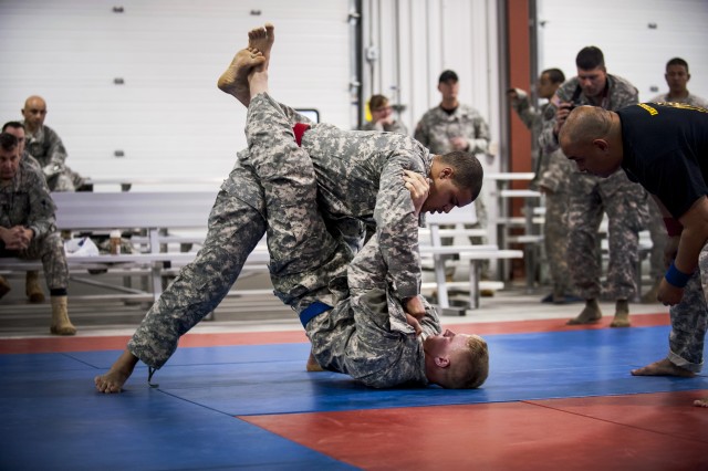 Best Warrior Soldiers battle during combatives tournament