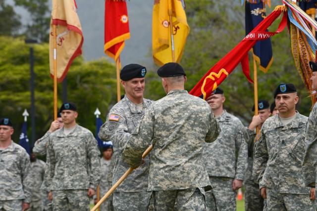 Tropic Lightning Division top leadership changes