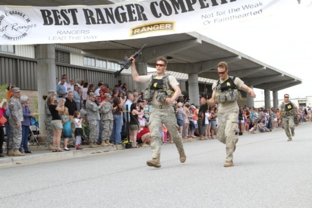 201st BFSB Soldiers make a good showing at 2014 Best Ranger