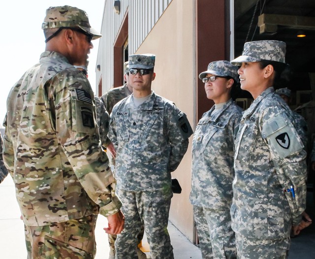 CENTCOM CoS visits AFSBn-Qatar