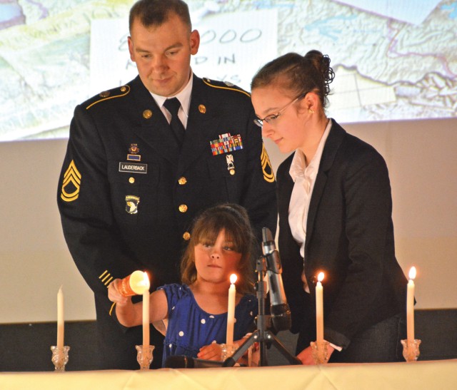 Time to remember: Community pays tribute to Holocaust victims