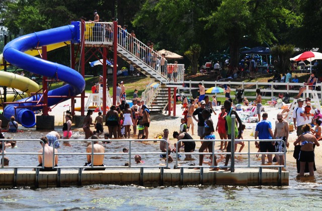 Lake Fest features sun, surf, sand castles
