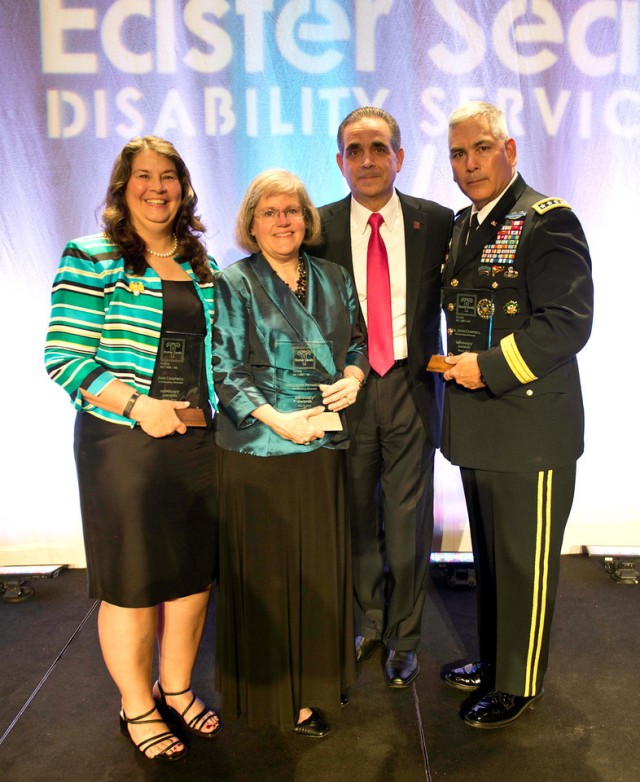 Vice chief, wife named recipients of Easter Seals Advocacy Awards