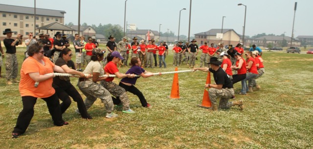 Blackhawk spouses earn spurs