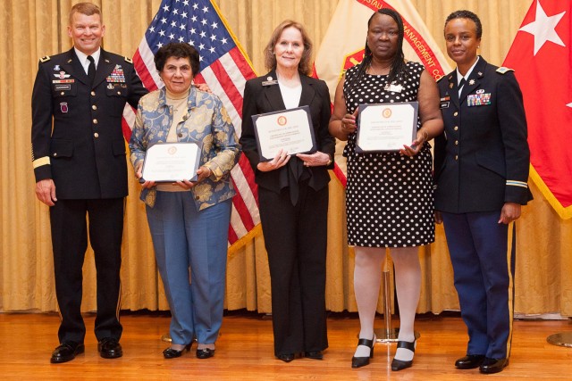 JBM-HH volunteers praised at ceremonies