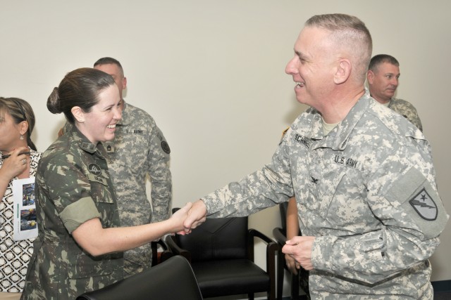 Texas Guardsmen share response lessons with Brazilians