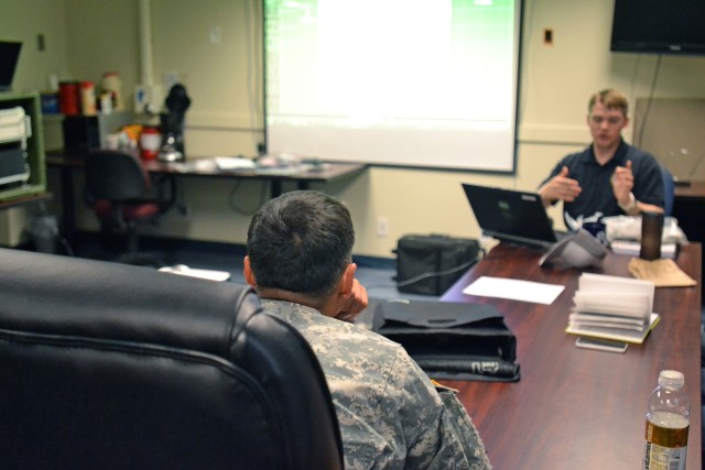 Soldiers learn improved interagency communications