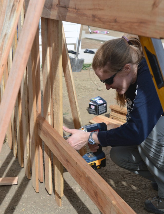 Soldiers build homes, develop minds