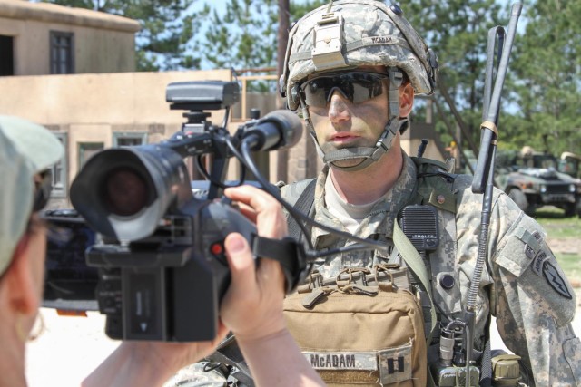 4-25 Soldiers train to defend ground