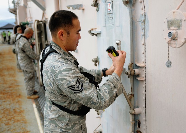 Mainland agencies helps to keep Hawaii's water clear, blue, safe