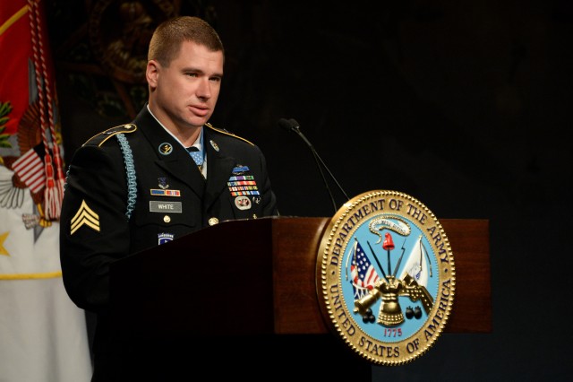 Former Sgt. Kyle White inducted into Pentagon Hall of Heroes