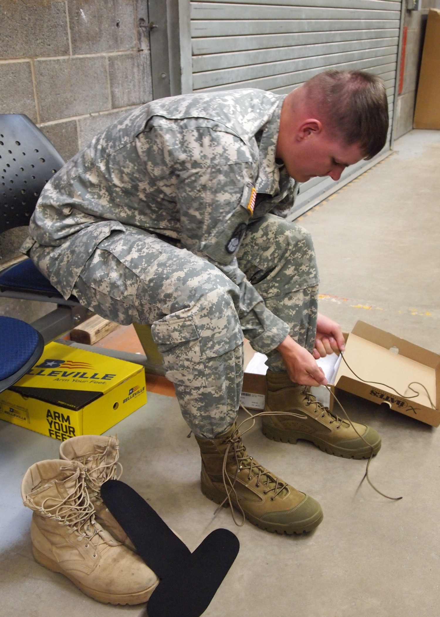 LRC provides support to deploying Soldiers | Article | The United ...