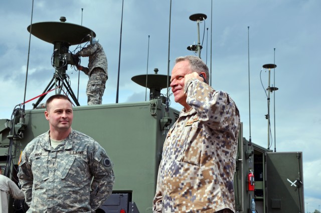 Latvian General Talks with Michigan National Guard General