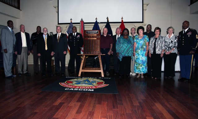 Maj. Gen. Wyche, Congressman Forbes laud devoted government workers