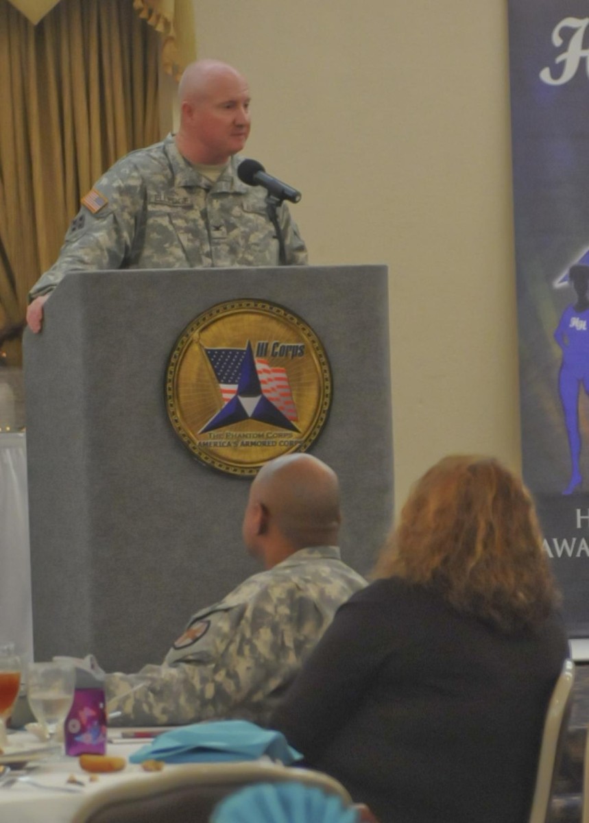 Fort Hood honors military and civilian heroes Article The United