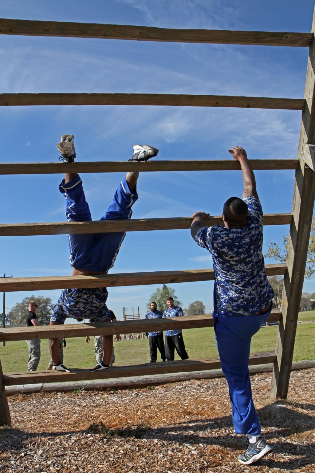 'Dog Face' soldiers, Columbus Lions tackle obstacle course