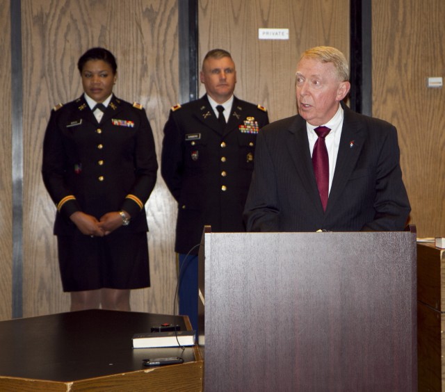 Bronze Star Medal presented to Army Reserve lawyer and judge in his civilian courtroom