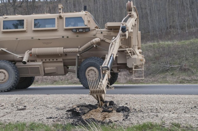 Buffalo team values teamwork while in search of IEDs