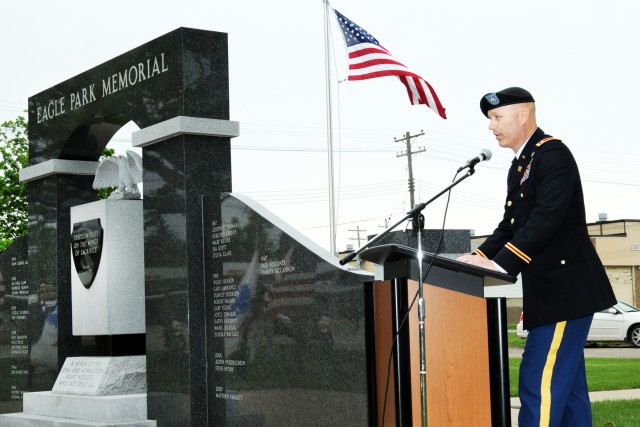 Iowa Army Ammunition Plant honors its fallen