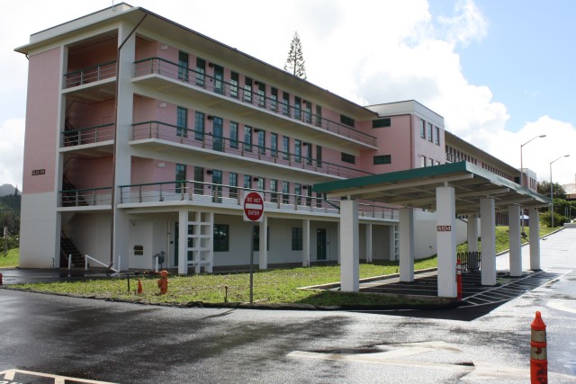Army Corps, Sumo-Nan, Inc. Reopen Renovated UEPH for Tripler Troop Command Soldiers