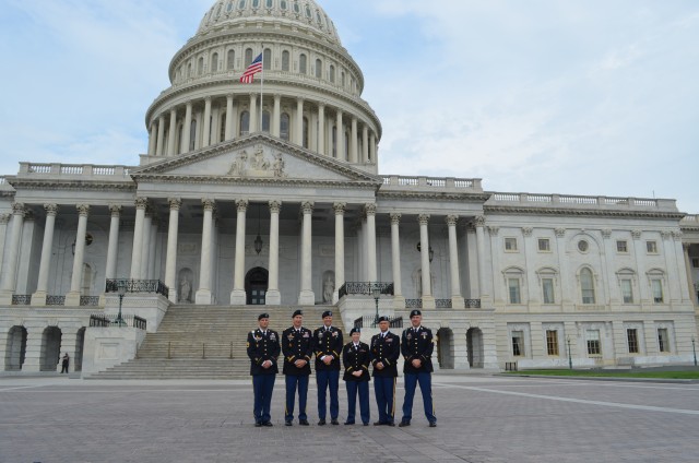 Soldiers from the Army's first regionally aligned brigade brief Congress